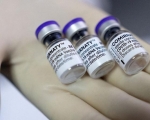 Nghiên cứu: Omicron lây lan nhanh nhờ khả năng lẩn tránh miễn dịch từ vaccine